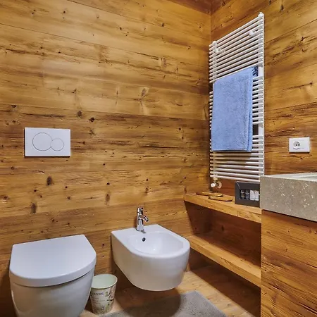 Apartment The Wooden House Cortina *